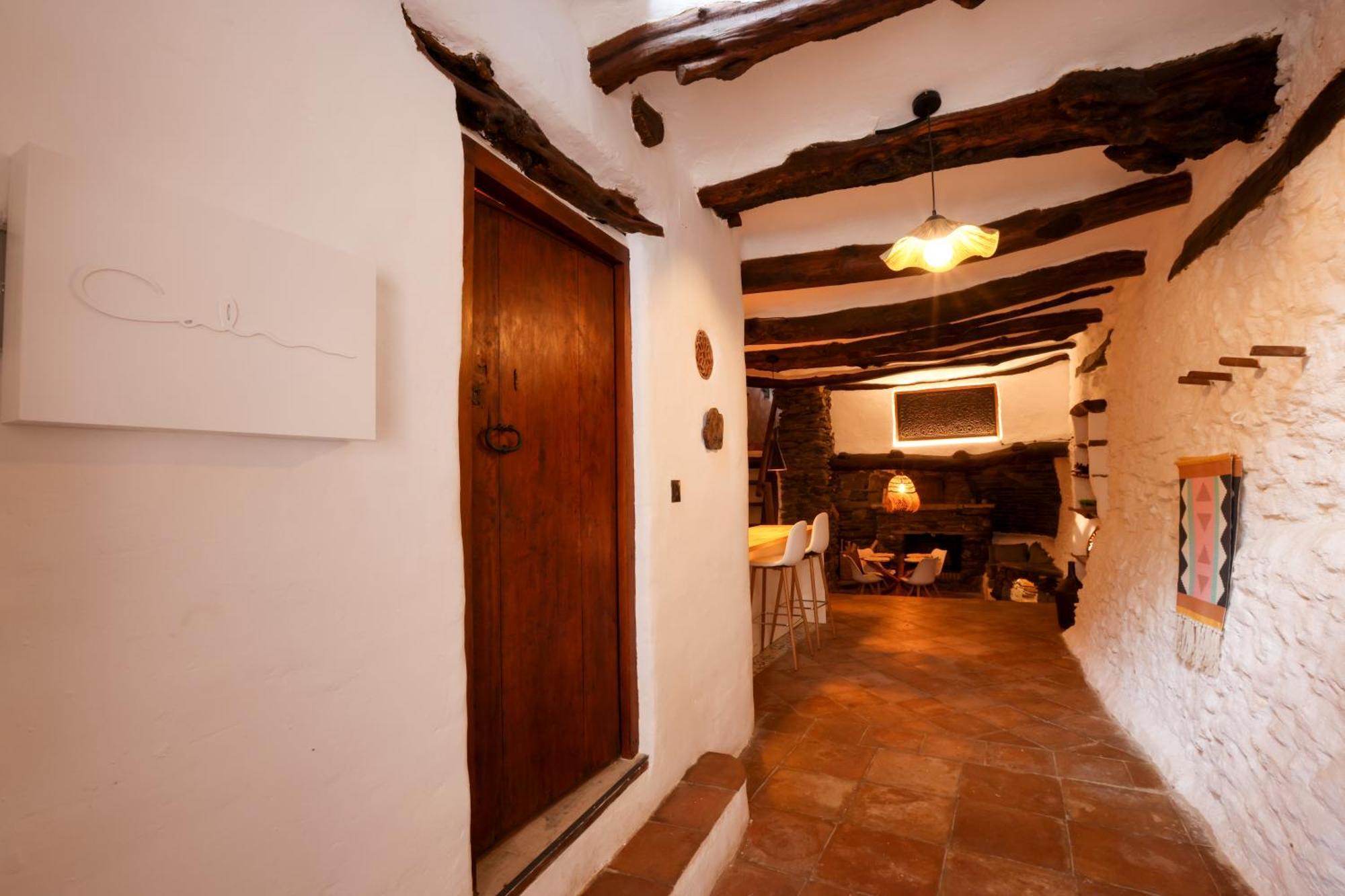 Pitres Casa De Los Titeres מראה חיצוני תמונה